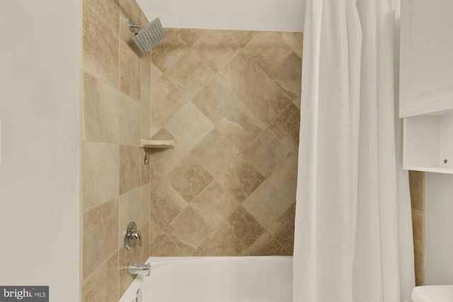 3105 E BALTIMORE ST, Baltimore, MD 21224