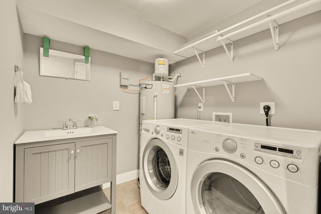 3105 E BALTIMORE ST, Baltimore, MD 21224