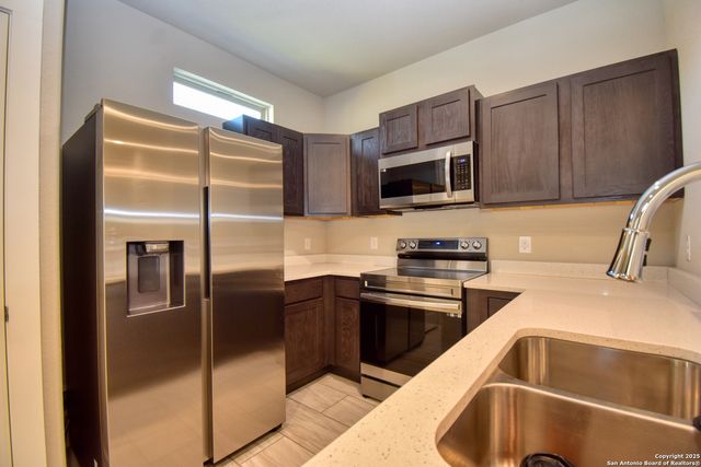 8311 Via Pisa, San Antonio, TX 78227