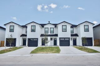 8311 Via Pisa, San Antonio, TX 78227