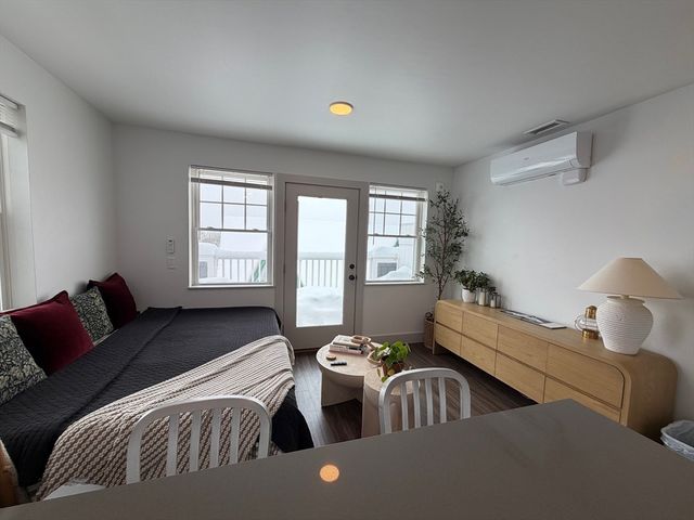 5 W. Dane St 10, Beverly, MA 01915