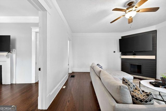 8702 Campbellton Street, Douglasville, GA 30134