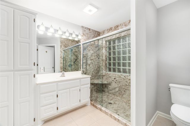 6 Reata Way, Hot Springs Village, AR 71909