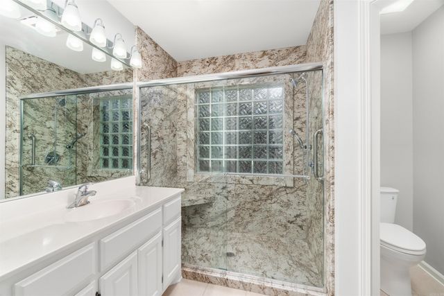 6 Reata Way, Hot Springs Village, AR 71909