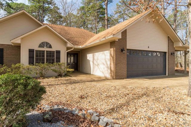 6 Reata Way, Hot Springs Village, AR 71909