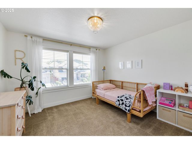 4021 Sw EASTWOOD Ave, Gresham, OR 97080