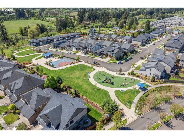 4021 Sw EASTWOOD Ave, Gresham, OR 97080