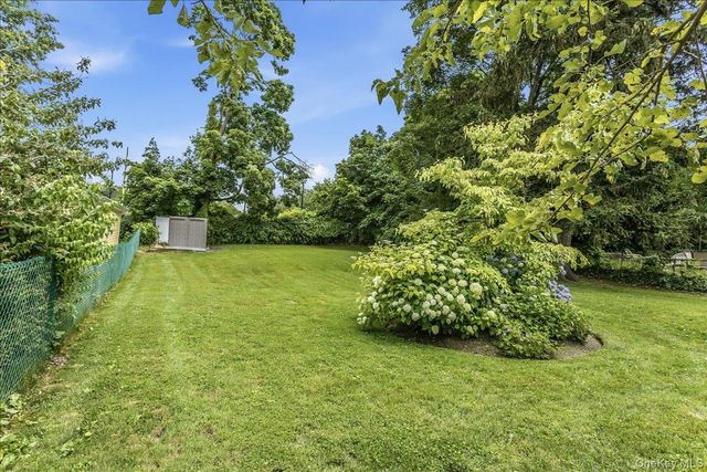 75 Anstice Street 1, Oyster Bay, NY 11771