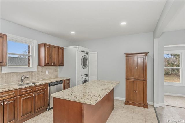 75 Anstice Street 1, Oyster Bay, NY 11771