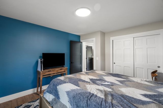 3 Robin Drive, Hudson, NH 03051