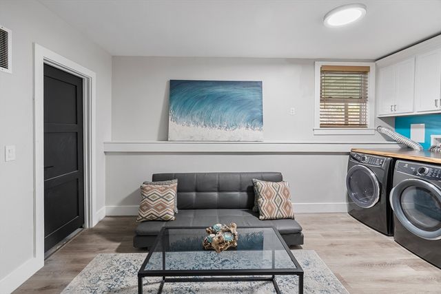 3 Robin Drive, Hudson, NH 03051