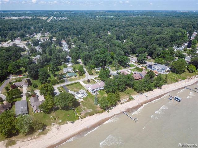 3325 Berry Drive, Burtchville, MI 48059