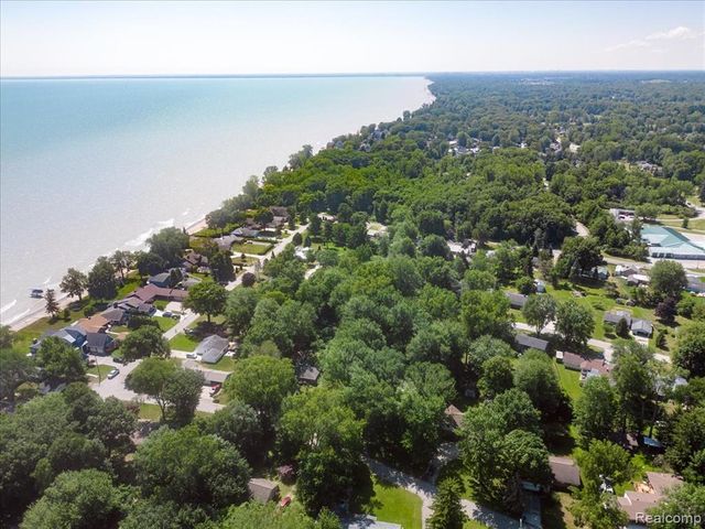 3325 Berry Drive, Burtchville, MI 48059