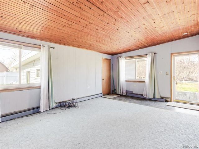 3325 Berry Drive, Burtchville, MI 48059