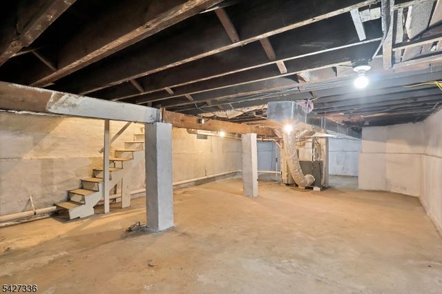 106 S 11Th St, Newark City, NJ 07107