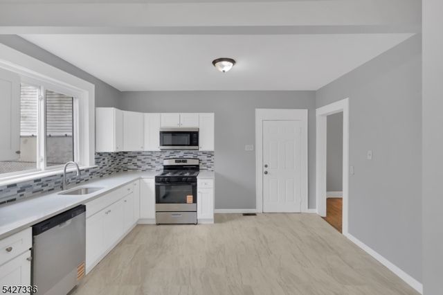 106 S 11Th St, Newark City, NJ 07107