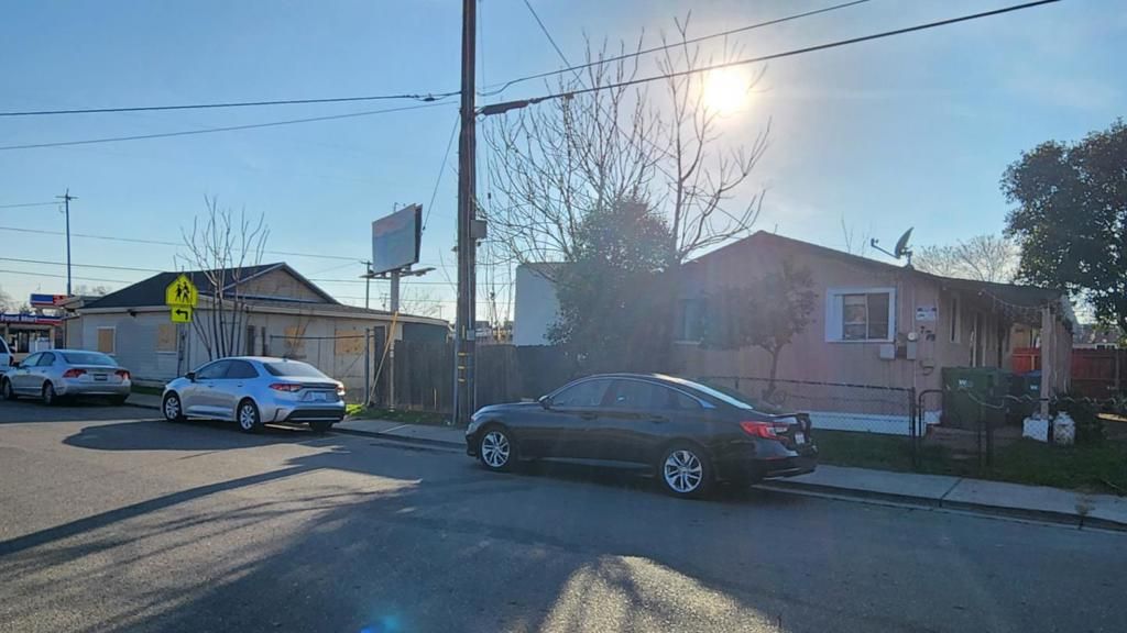 3439 E Main Street, Stockton, CA 95205