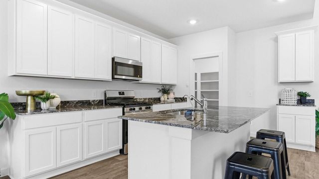 5008 Rosemary Creek Drive, Rosenberg, TX 77469