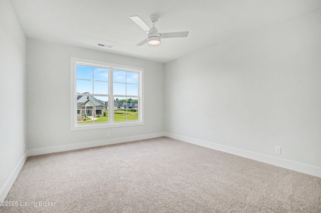 13425 Riggs Lake Ln, Louisville, KY 40299