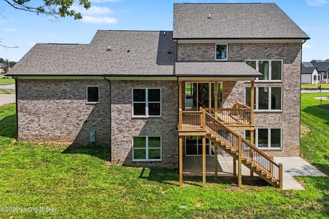 13425 Riggs Lake Ln, Louisville, KY 40299