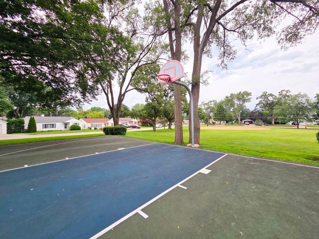 336 E ORCHARD Street, Mundelein, IL 60060