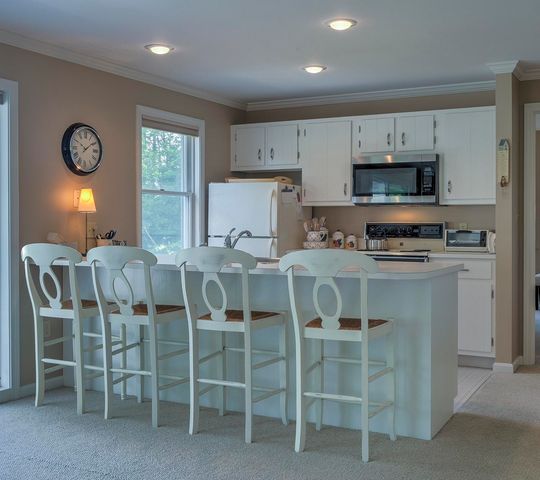 20 Shadowland Road, Alstead, NH 03602