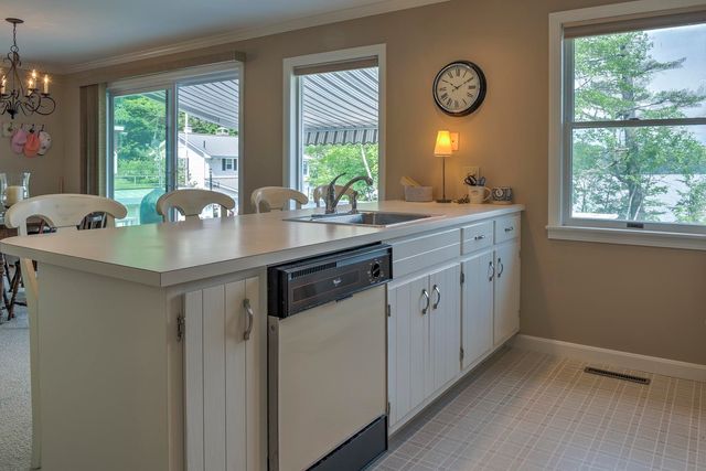 20 Shadowland Road, Alstead, NH 03602