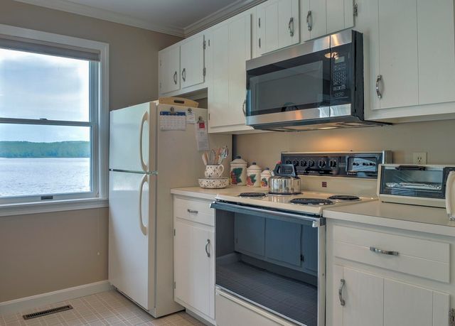 20 Shadowland Road, Alstead, NH 03602