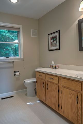 20 Shadowland Road, Alstead, NH 03602