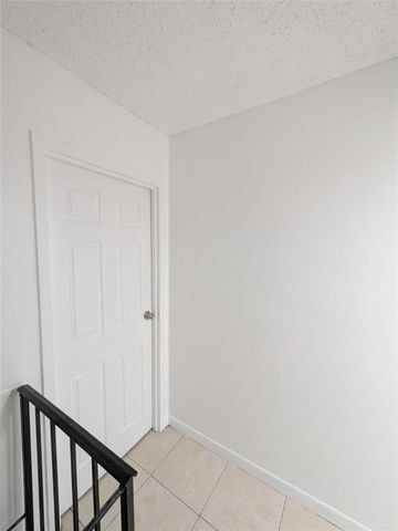 1788 NW 55th Avenue 204, Lauderhill, FL 33313