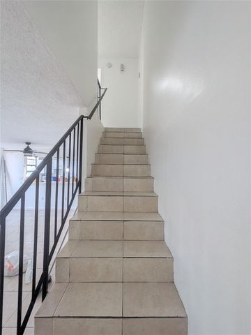 1788 NW 55th Avenue 204, Lauderhill, FL 33313