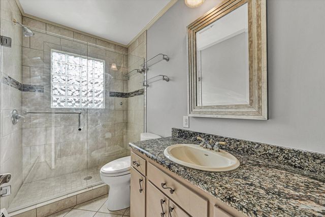 2240 Pommel DR, Roanoke, VA 24018