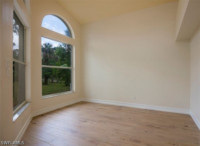 3660 31st AVE SW, Naples, FL 34117