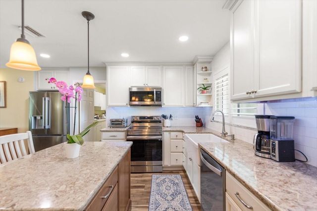 7133 AUGUSTA BOULEVARD, Seminole, FL 33777