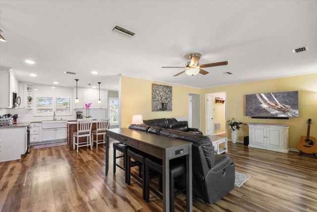 7133 AUGUSTA BOULEVARD, Seminole, FL 33777