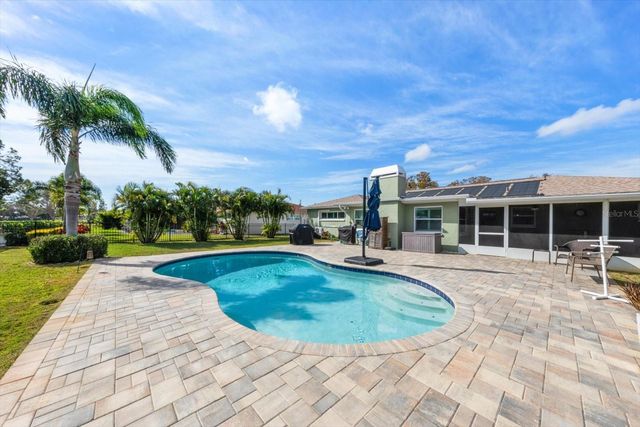 7133 AUGUSTA BOULEVARD, Seminole, FL 33777