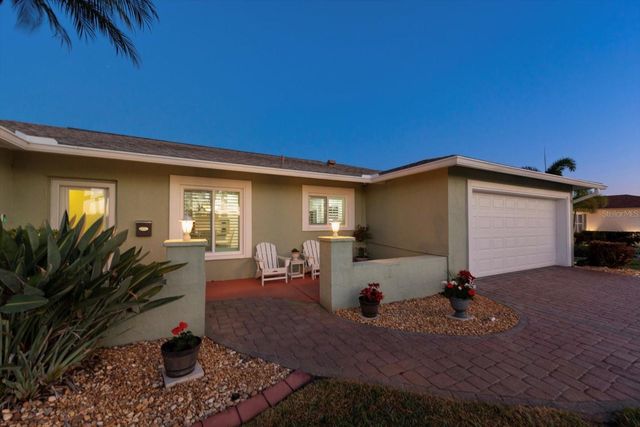 7133 AUGUSTA BOULEVARD, Seminole, FL 33777