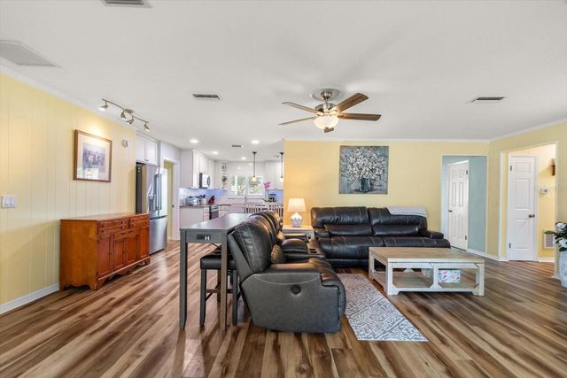 7133 AUGUSTA BOULEVARD, Seminole, FL 33777