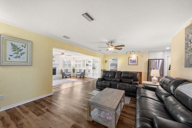 7133 AUGUSTA BOULEVARD, Seminole, FL 33777