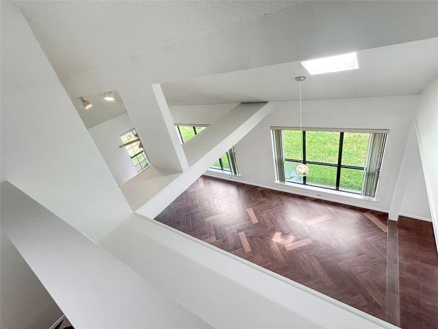1638 Kingspoint Drive, Carrollton, TX 75007