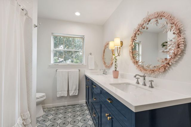 6201 Overbrook Lane, Houston, TX 77057