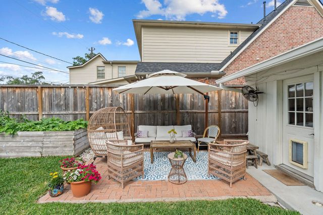 6201 Overbrook Lane, Houston, TX 77057
