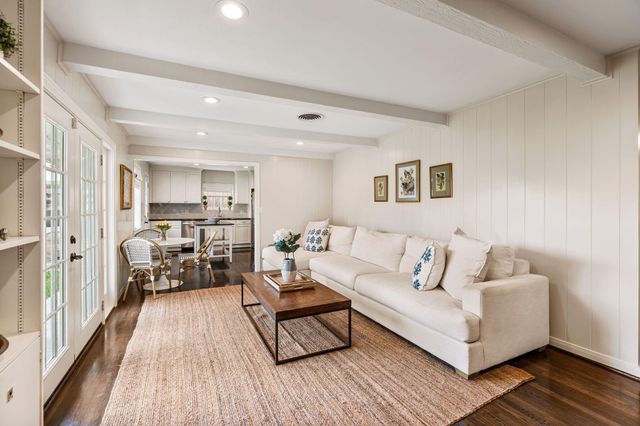 6201 Overbrook Lane, Houston, TX 77057