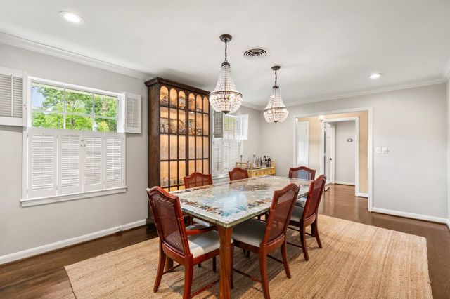 6201 Overbrook Lane, Houston, TX 77057