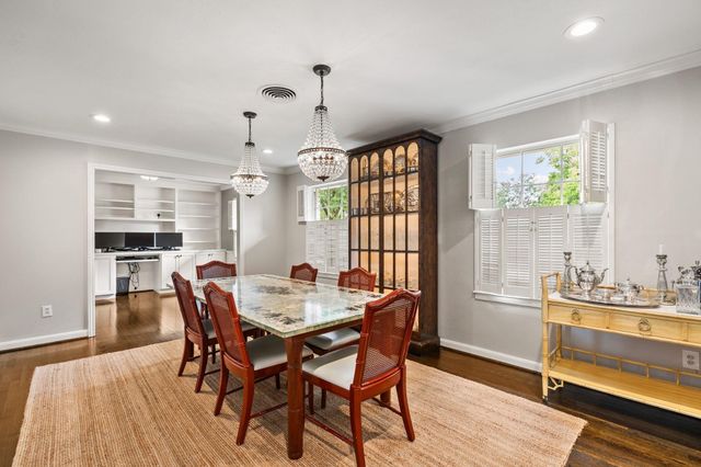 6201 Overbrook Lane, Houston, TX 77057