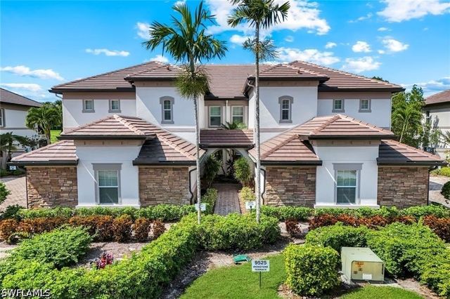 9525 Ironstone TER 102, Naples, FL 34120