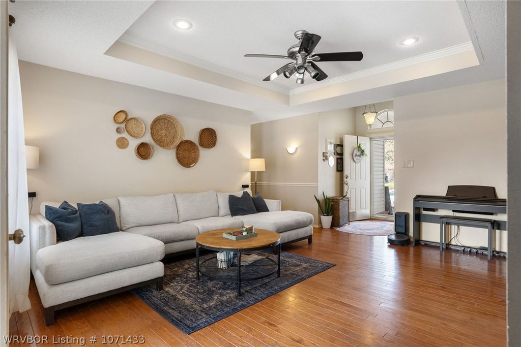 233 Mountain Edge Marsha Rogers Realty