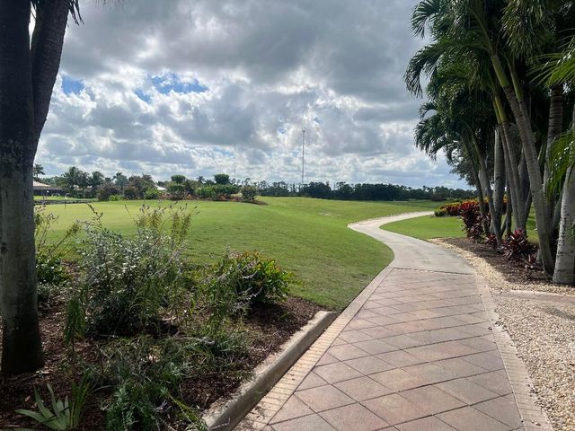 4194 Imperial Isle Drive, Lake Worth, FL 33449