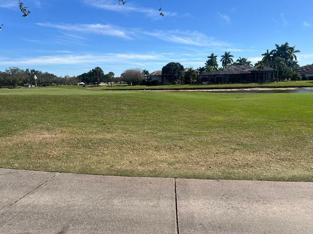 4194 Imperial Isle Drive, Lake Worth, FL 33449