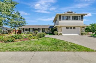 19437 Via Real Drive, Saratoga, CA 95070